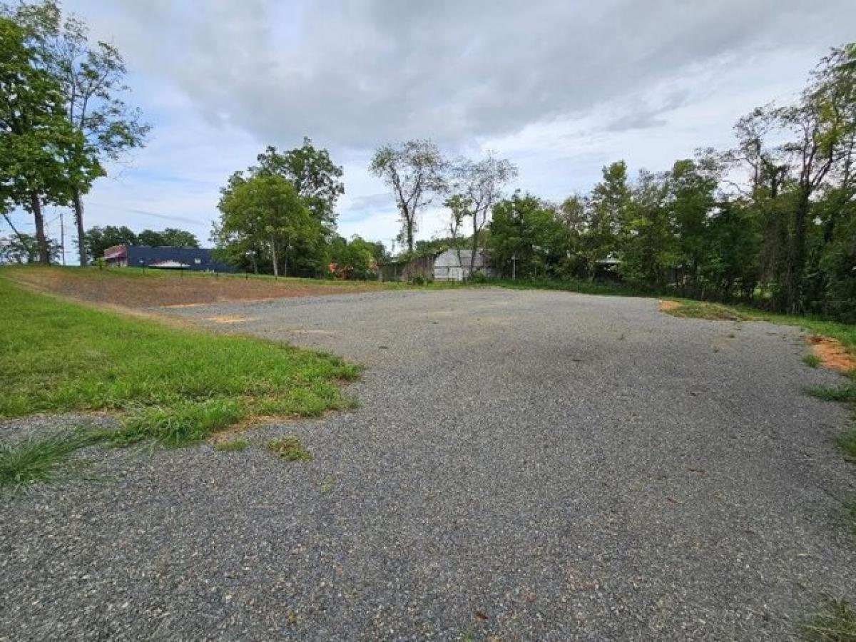 Picture of Residential Land For Sale in Galax, Virginia, United States