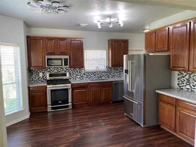 Home For Rent in League City, Texas