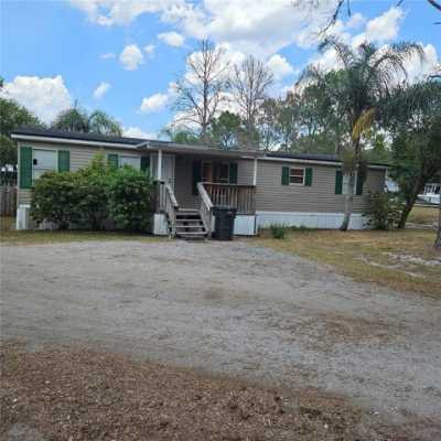 Home For Rent in Dover, Florida