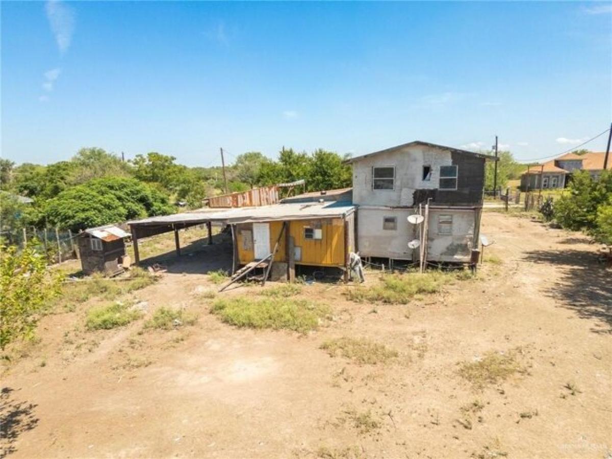 Picture of Home For Sale in Penitas, Texas, United States