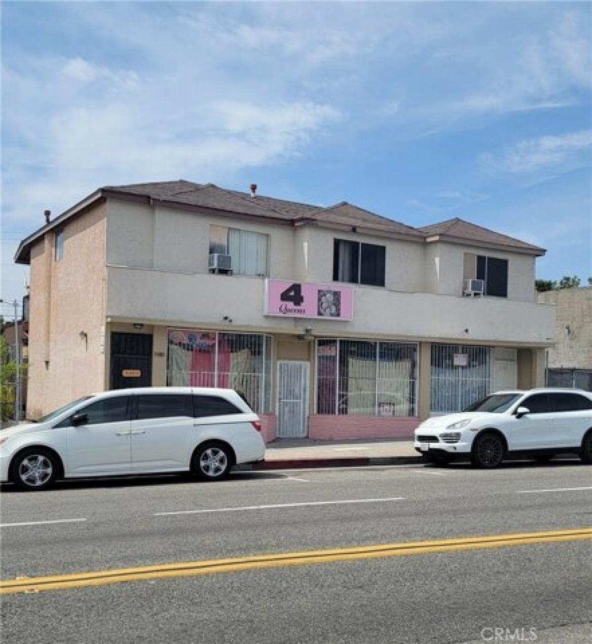 Picture of Home For Sale in Huntington Park, California, United States