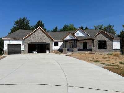 Home For Sale in Foristell, Missouri