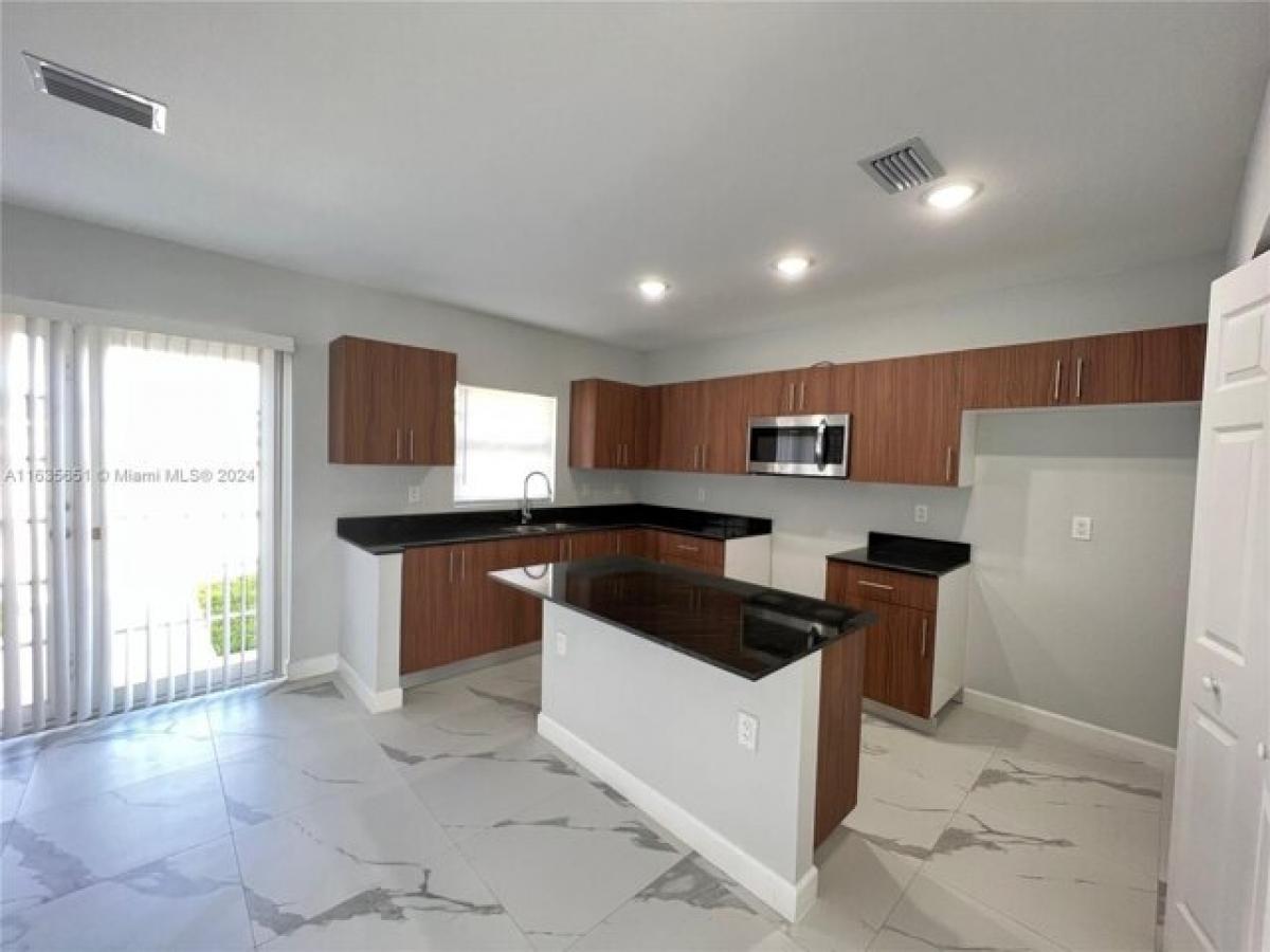 Picture of Home For Rent in Florida City, Florida, United States