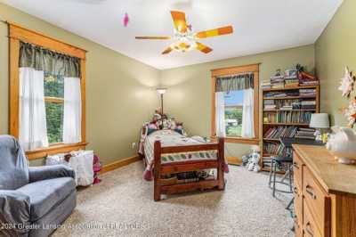 Home For Sale in Leslie, Michigan