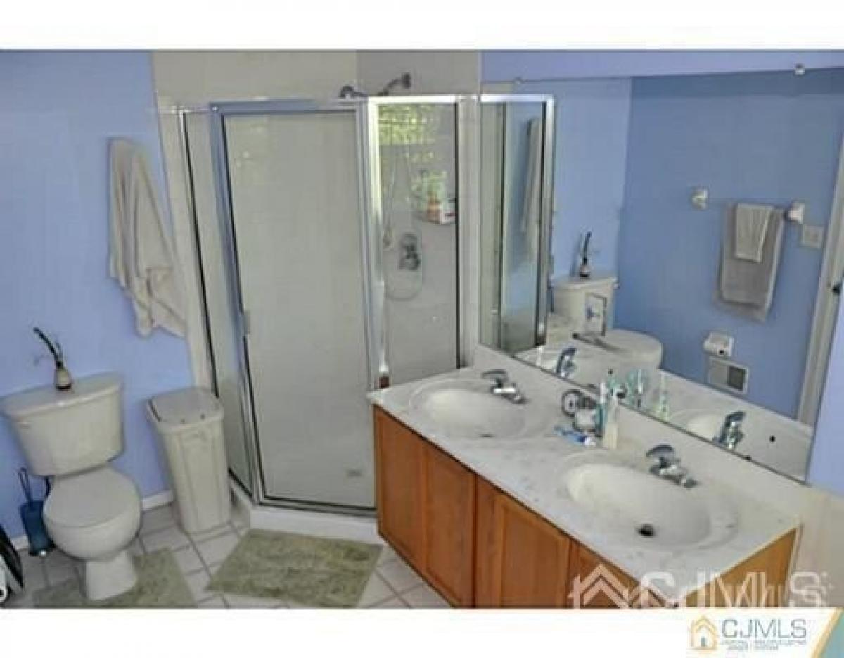 Picture of Home For Rent in South Plainfield, New Jersey, United States