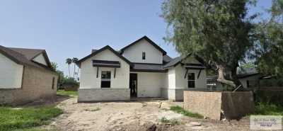 Home For Sale in Los Fresnos, Texas