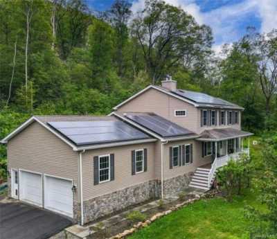 Home For Sale in Beacon, New York