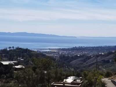 Home For Sale in Montecito, California