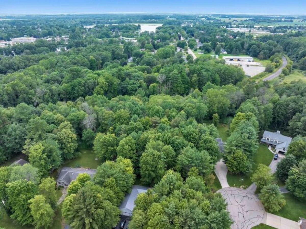 Picture of Residential Land For Sale in Shawano, Wisconsin, United States