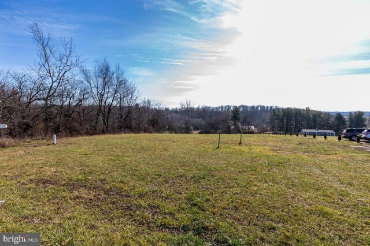 Picture of Residential Land For Sale in Westminster, Maryland, United States