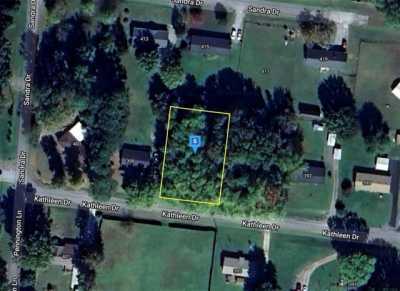 Residential Land For Sale in Cedar Hill, Tennessee