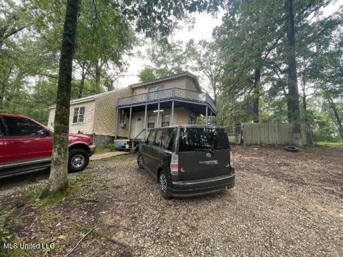 Picture of Home For Sale in Morton, Mississippi, United States