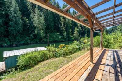 Home For Sale in Tidewater, Oregon