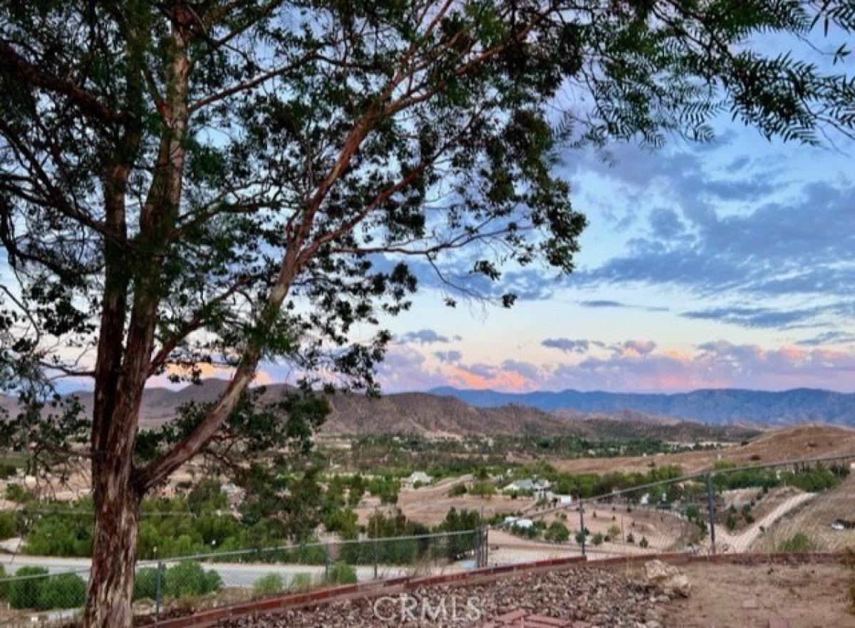 Picture of Home For Sale in Agua Dulce, California, United States