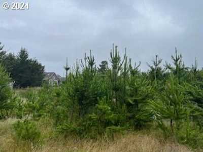 Residential Land For Sale in Ocean Park, Washington