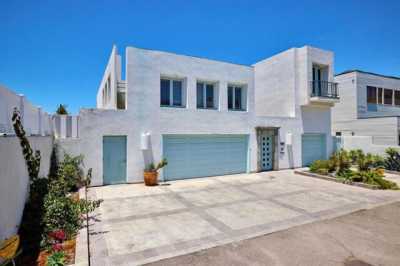 Home For Sale in Del Mar, California