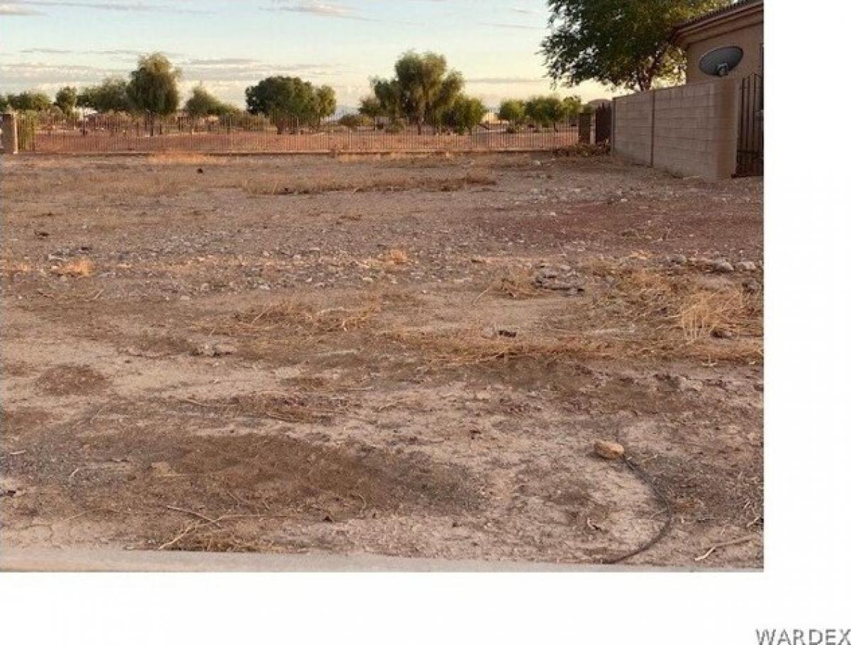 Picture of Residential Land For Sale in Mohave Valley, Arizona, United States