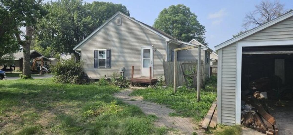 Picture of Home For Sale in Spencer, Iowa, United States