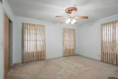 Home For Sale in Mount Pleasant, Texas