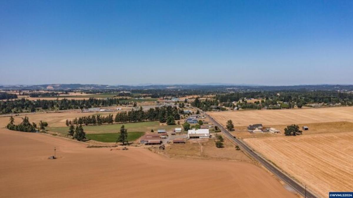 Picture of Residential Land For Sale in Sublimity, Oregon, United States