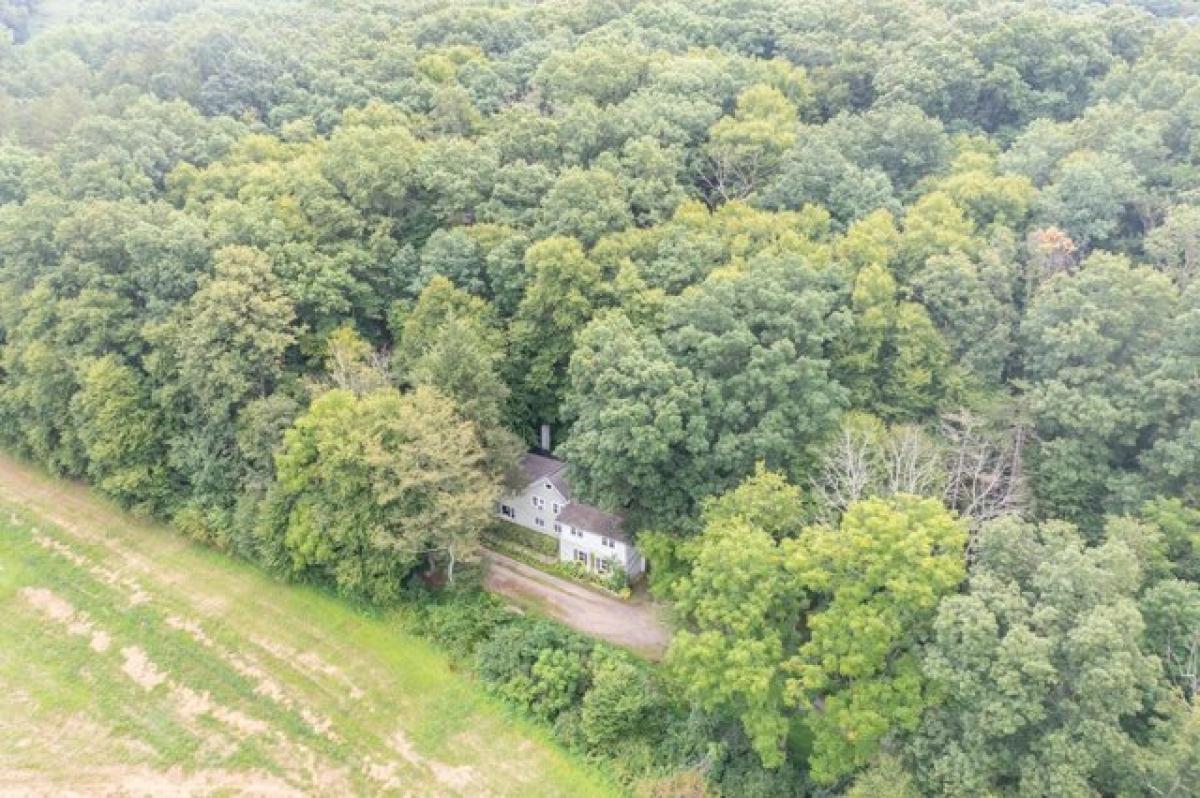 Picture of Home For Sale in Barto, Pennsylvania, United States