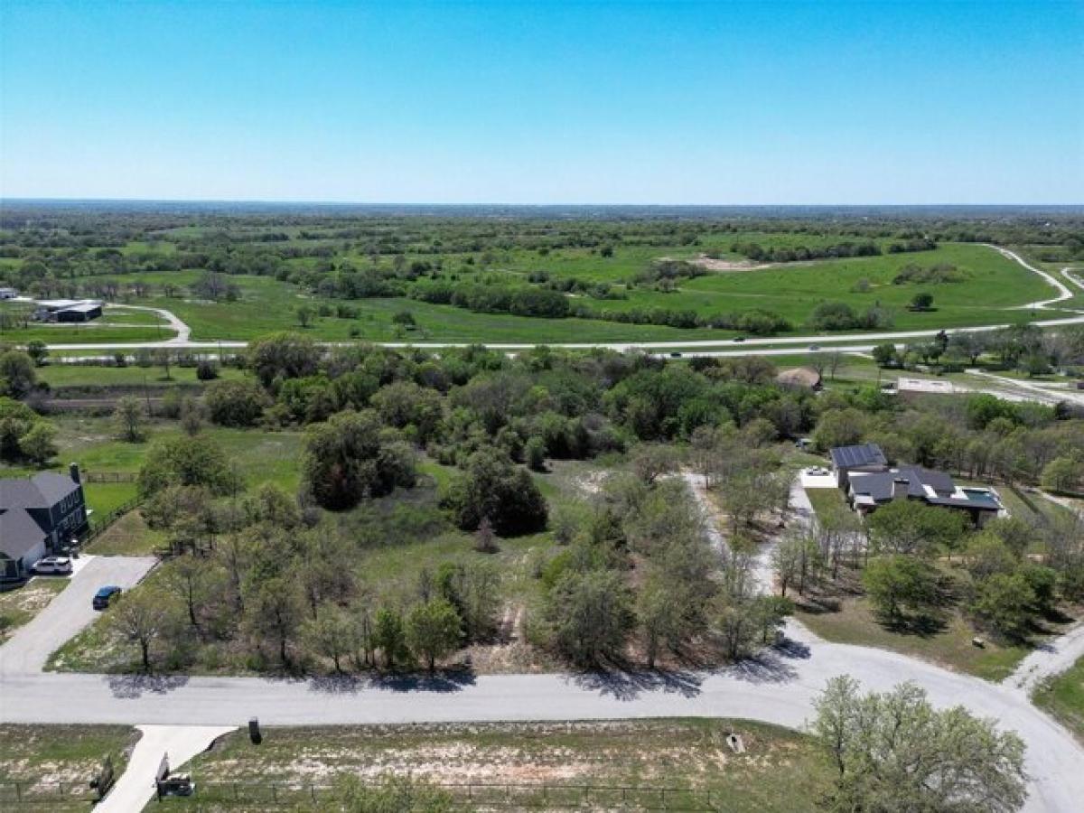 Picture of Residential Land For Sale in Alvord, Texas, United States