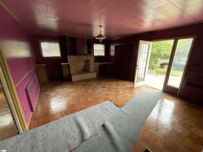 Home For Sale in Clinton, South Carolina