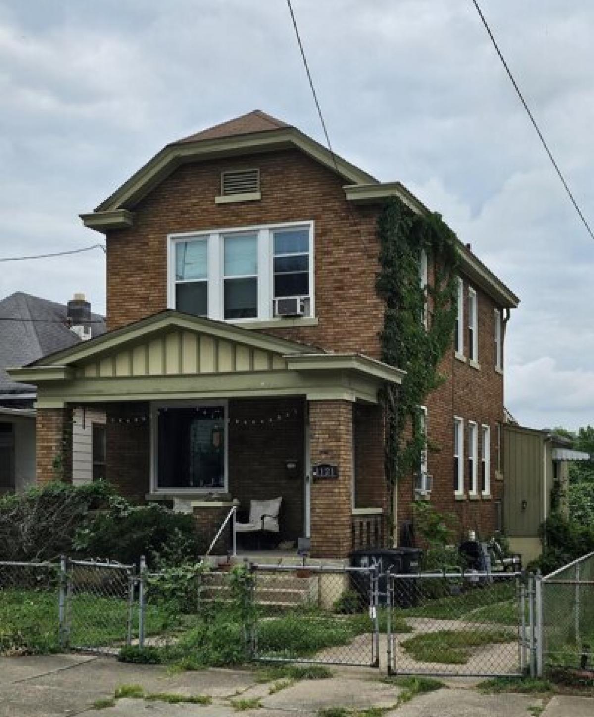 Picture of Home For Sale in Dayton, Kentucky, United States