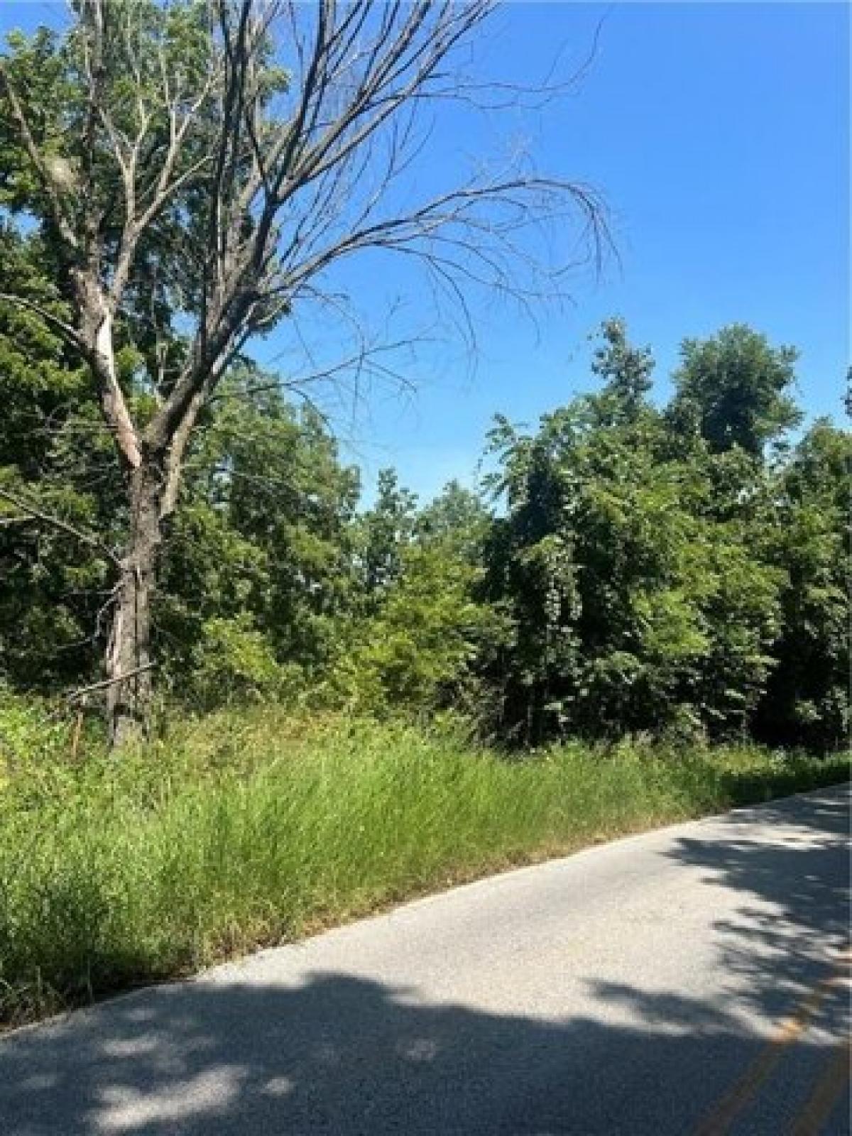 Picture of Residential Land For Sale in Gravette, Arkansas, United States