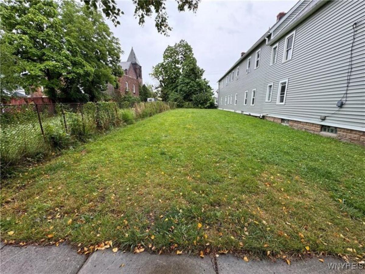 Picture of Residential Land For Sale in Buffalo, New York, United States