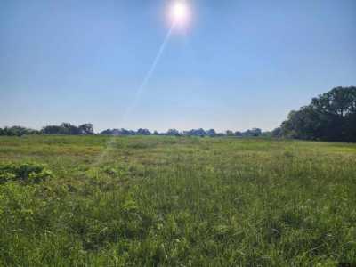 Residential Land For Sale in Como, Texas