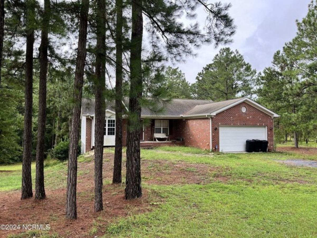 Picture of Home For Sale in Pinebluff, North Carolina, United States