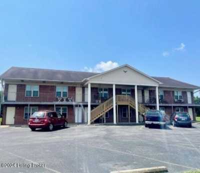 Home For Sale in Shepherdsville, Kentucky