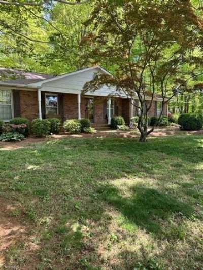 Home For Sale in Mocksville, North Carolina