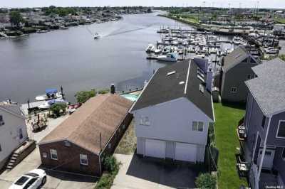 Home For Sale in East Rockaway, New York