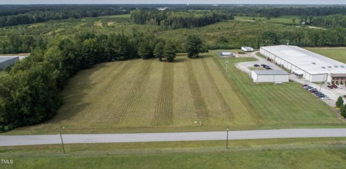 Picture of Residential Land For Sale in Battleboro, North Carolina, United States