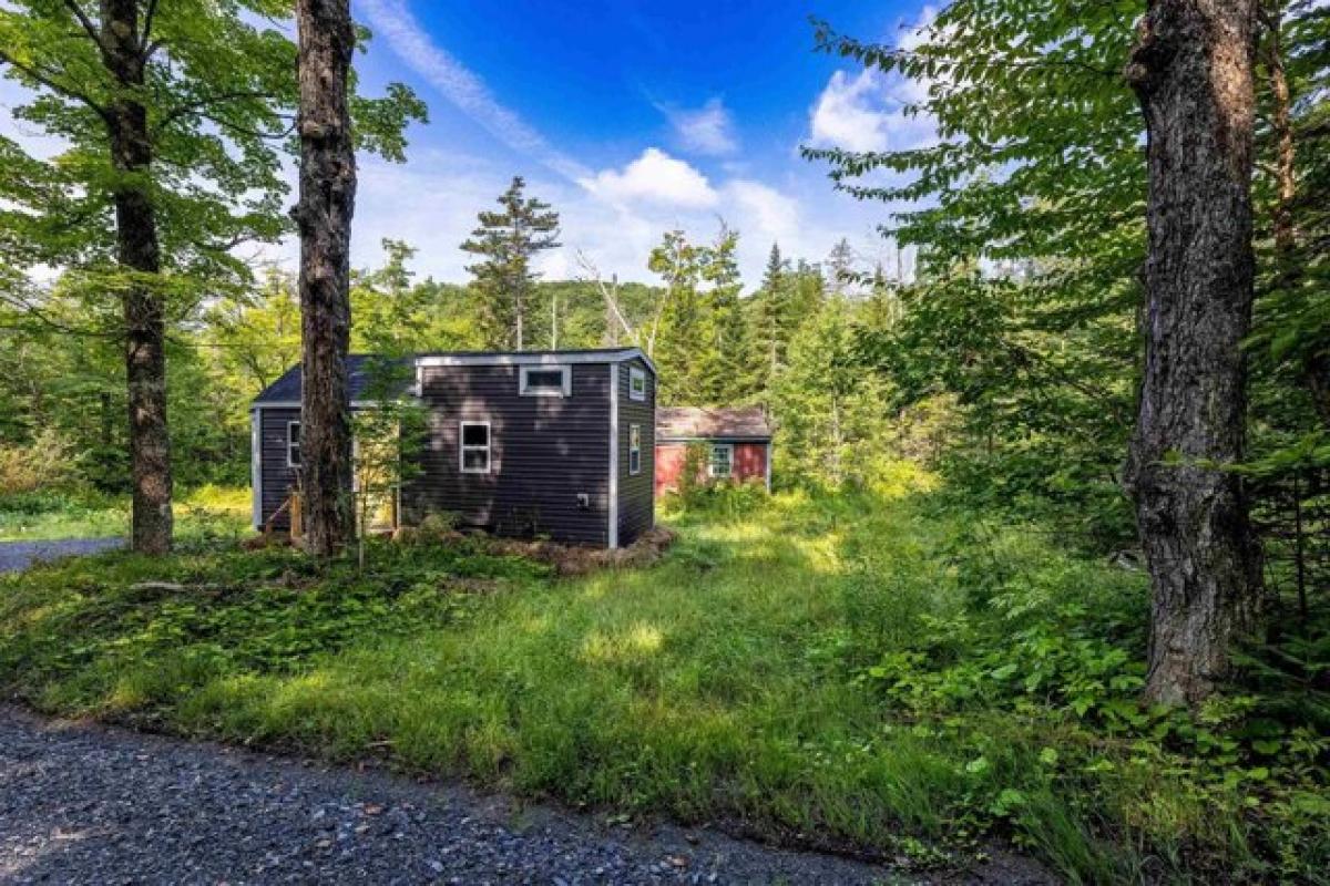 Picture of Home For Sale in Strafford, Vermont, United States