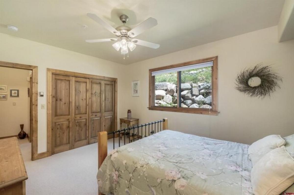 Picture of Home For Sale in Crested Butte, Colorado, United States