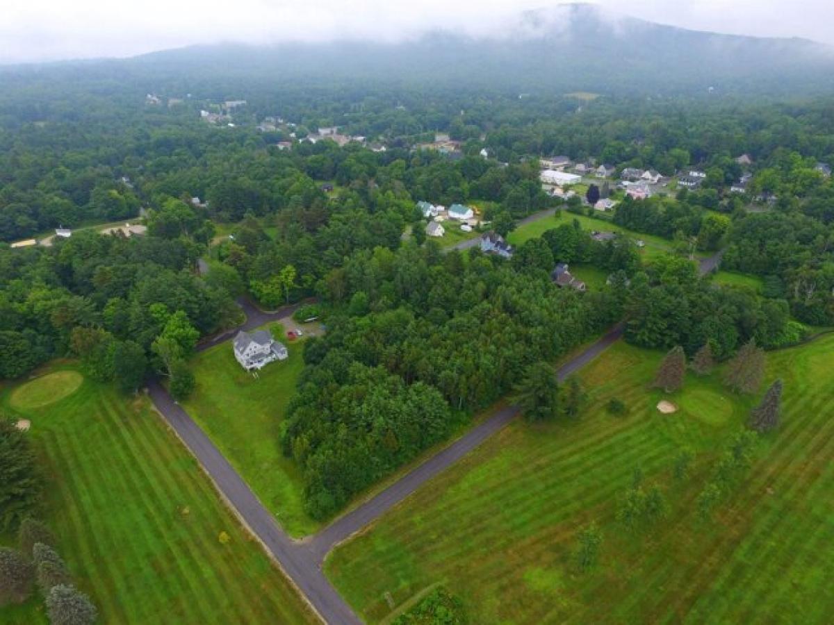 Picture of Residential Land For Sale in Bethlehem, New Hampshire, United States