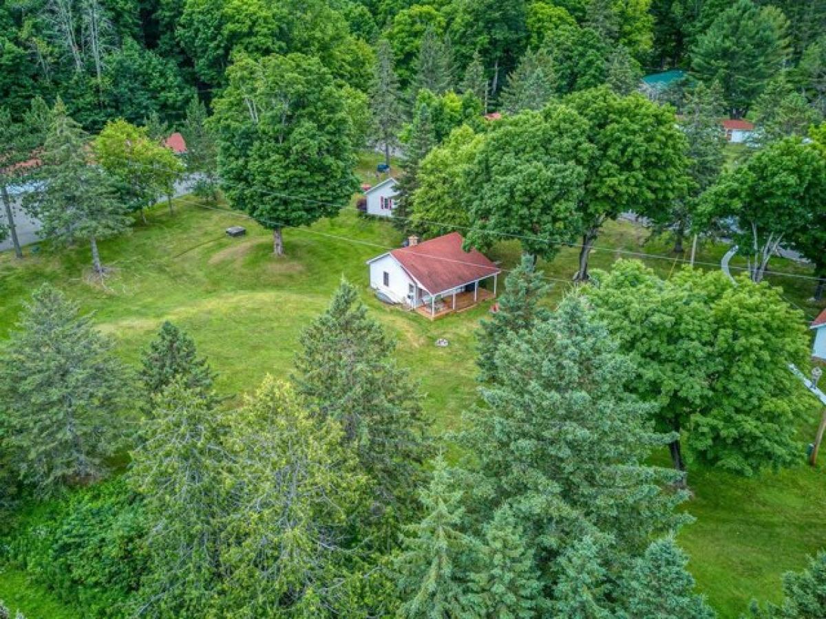 Picture of Home For Sale in Phelps, Wisconsin, United States