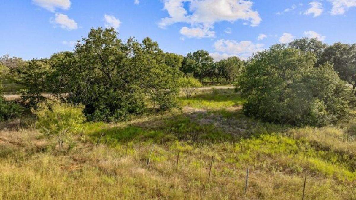 Picture of Residential Land For Sale in Santo, Texas, United States