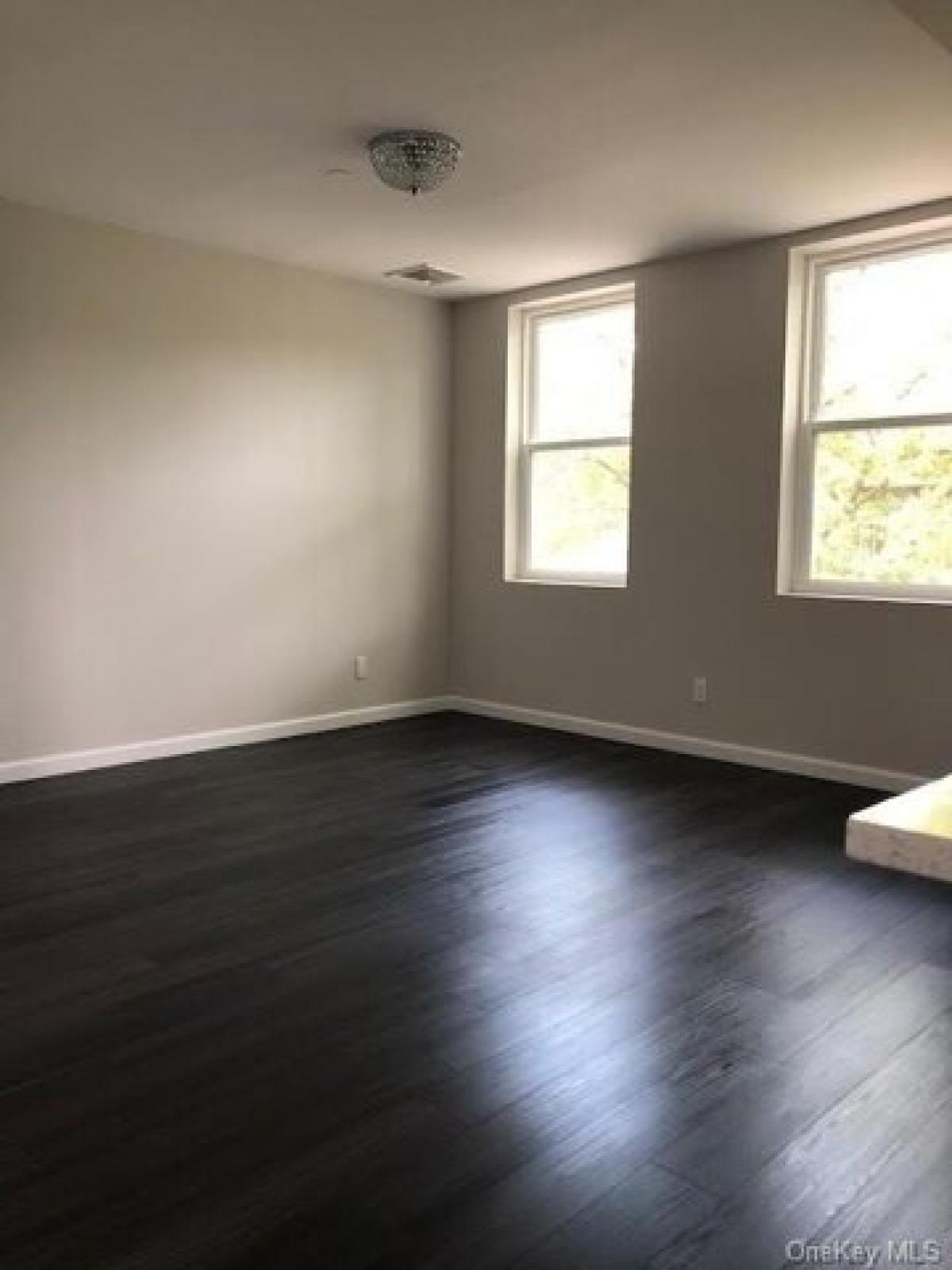 Picture of Apartment For Rent in Pelham, New York, United States