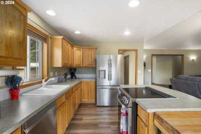 Home For Sale in Longview, Washington