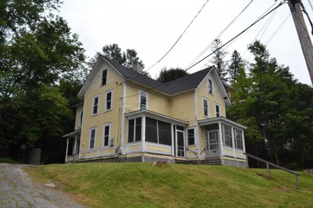 Picture of Home For Sale in Montpelier, Vermont, United States