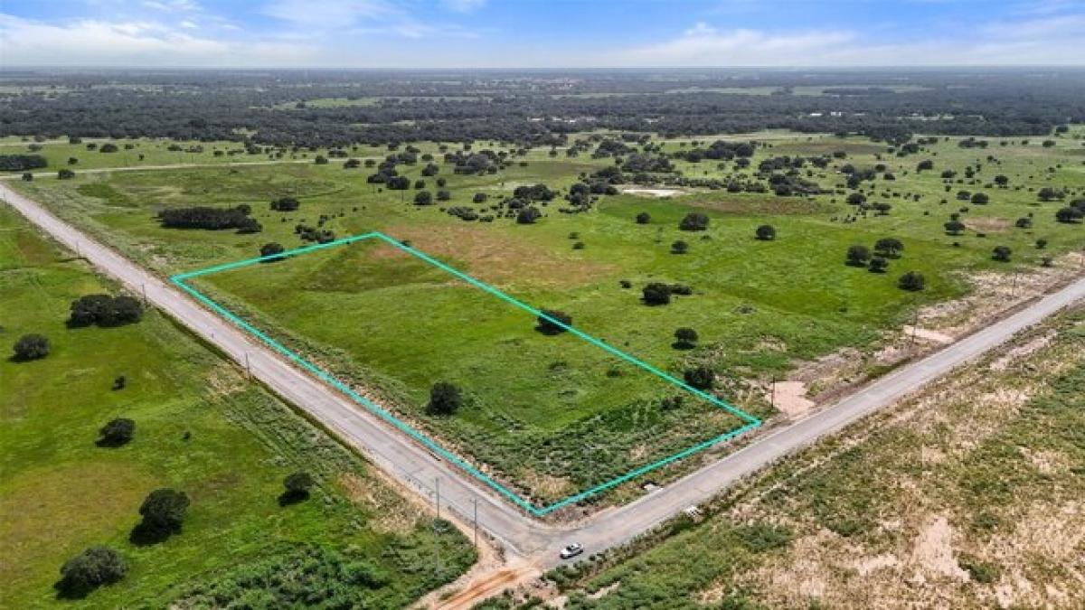 Picture of Residential Land For Sale in Columbus, Texas, United States