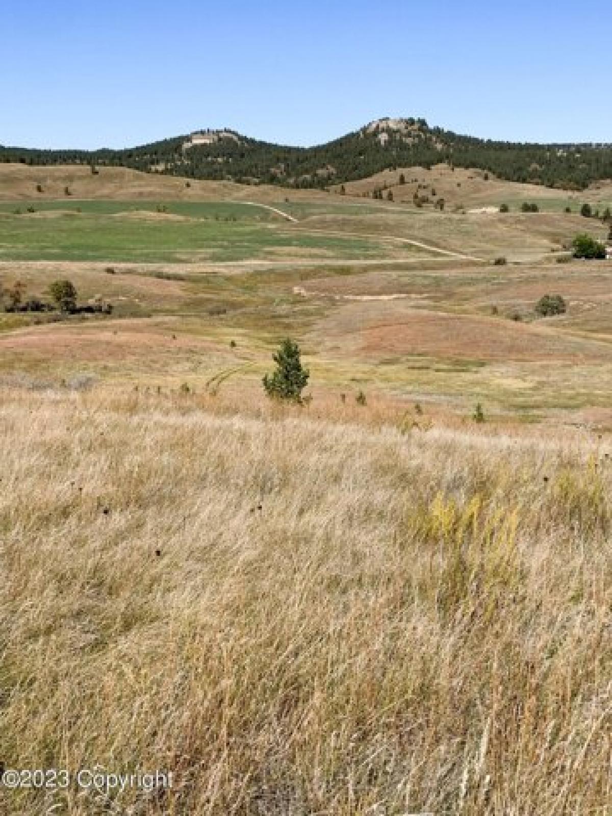 Picture of Residential Land For Sale in Hulett, Wyoming, United States