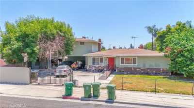 Home For Sale in Bell, California