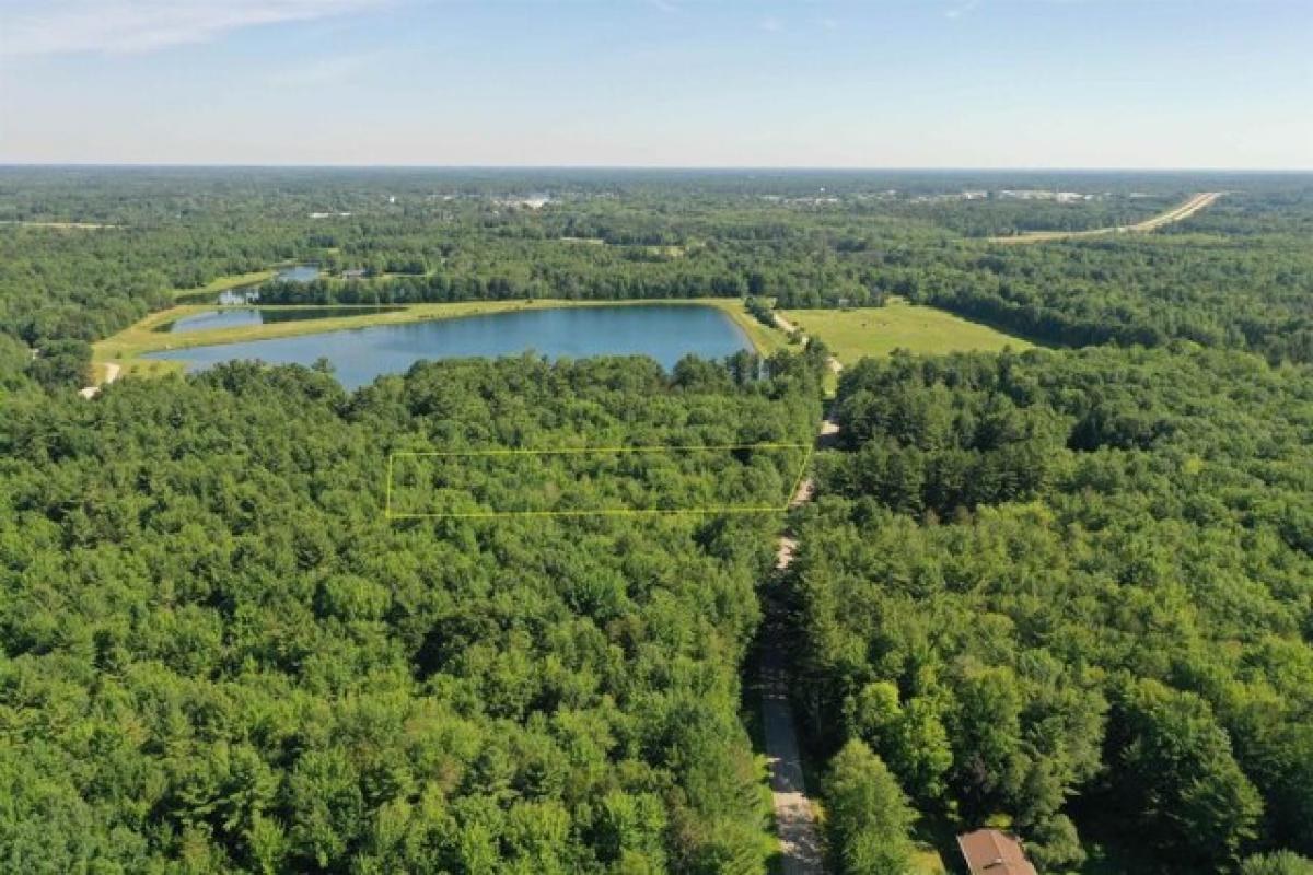 Picture of Residential Land For Sale in Peshtigo, Wisconsin, United States