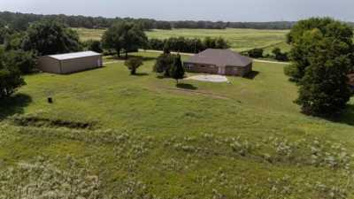 Residential Land For Sale in Thorndale, Texas