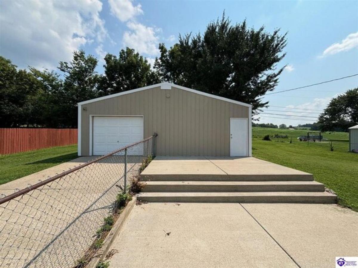 Picture of Home For Sale in Irvington, Kentucky, United States